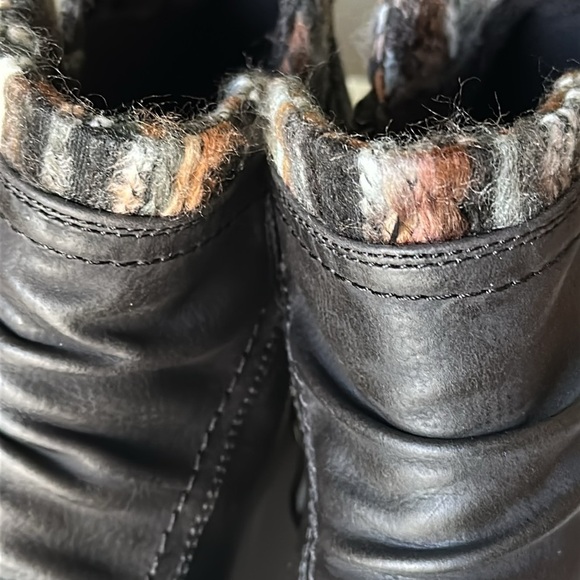 Patrizia by Spring Step Tracie Ankle Bootie - Picture 12 of 13